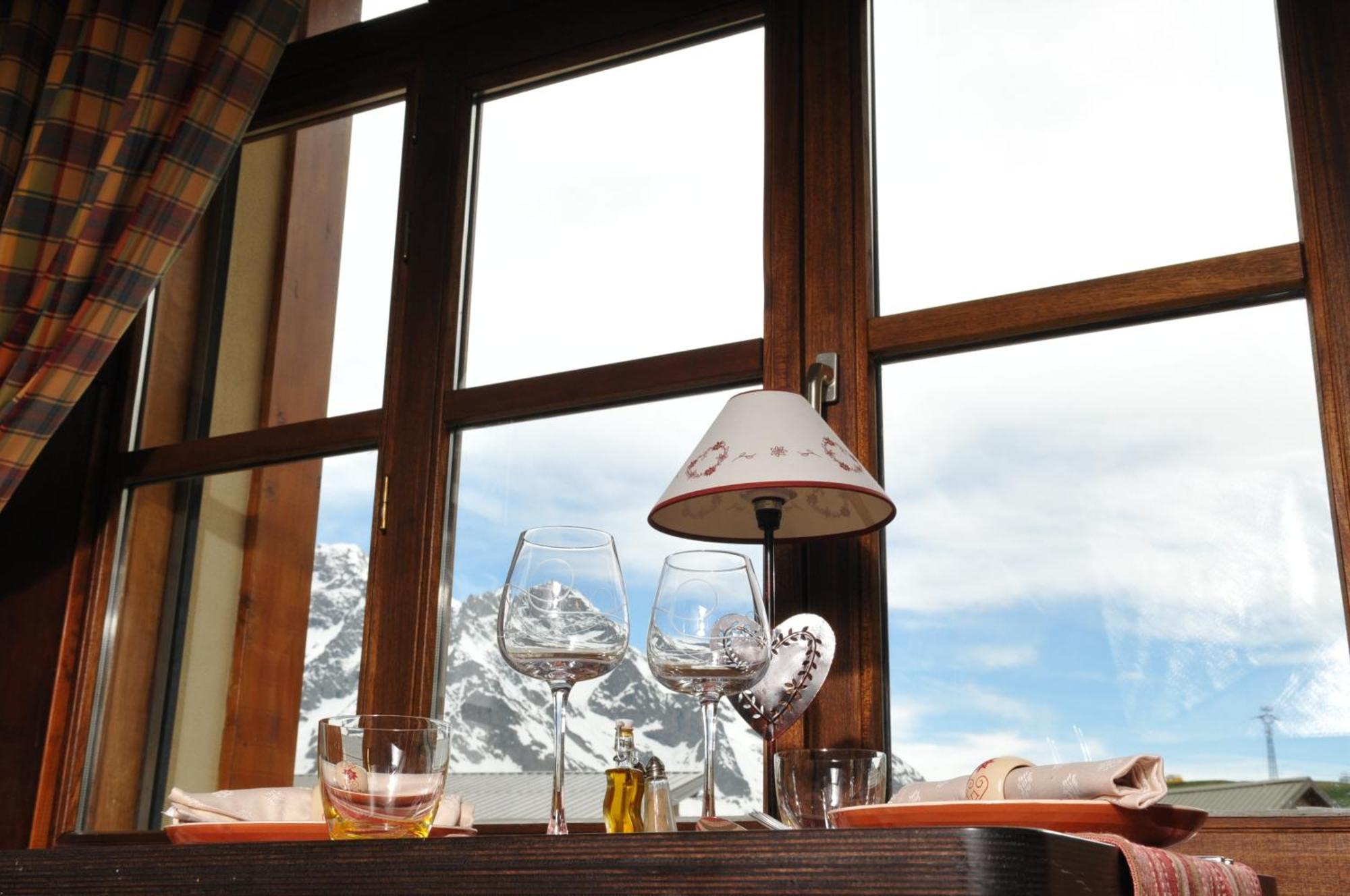 Lautaret Lodge & Spa Le Monetier-les-Bains Luaran gambar