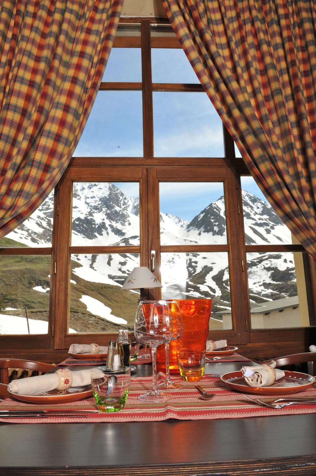 Lautaret Lodge & Spa Le Monetier-les-Bains Luaran gambar