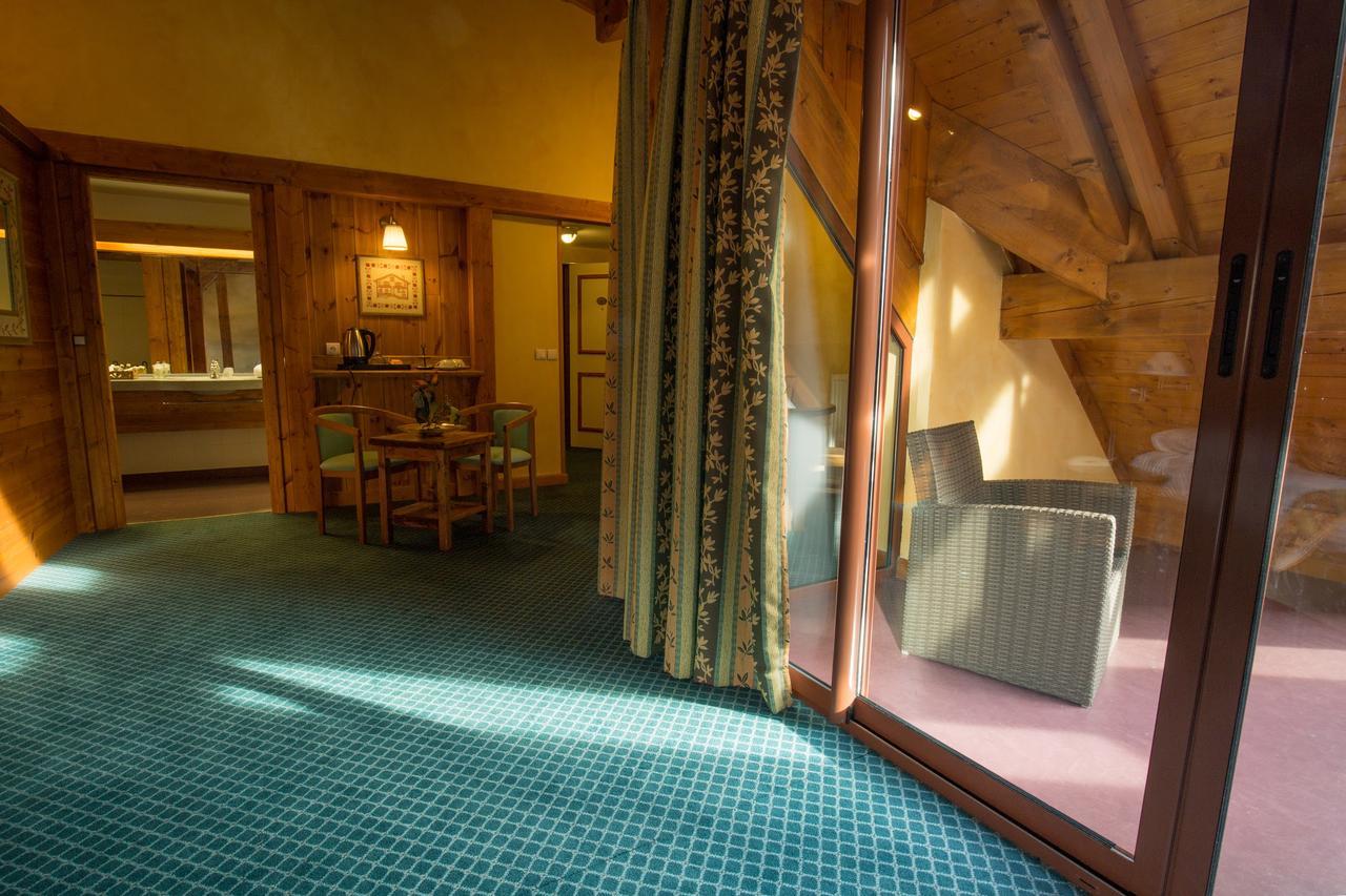 Lautaret Lodge & Spa Le Monetier-les-Bains Luaran gambar